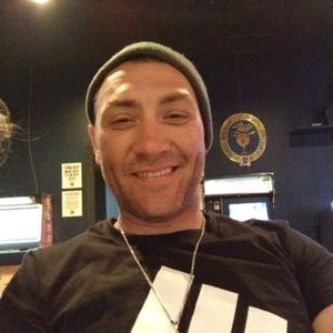 Meet your Posher, Raymond